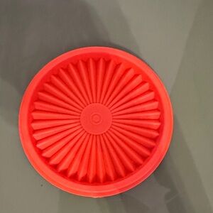 Orange vintage Tupperware lid fits 4.5